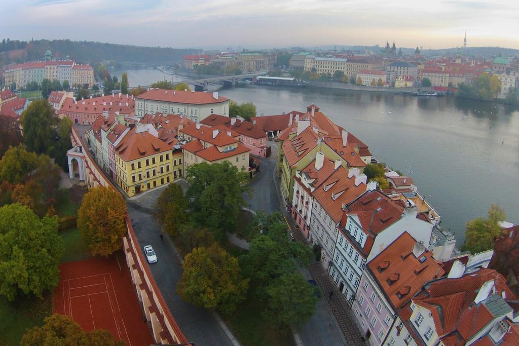 U Páva Hotel Praga Exterior foto